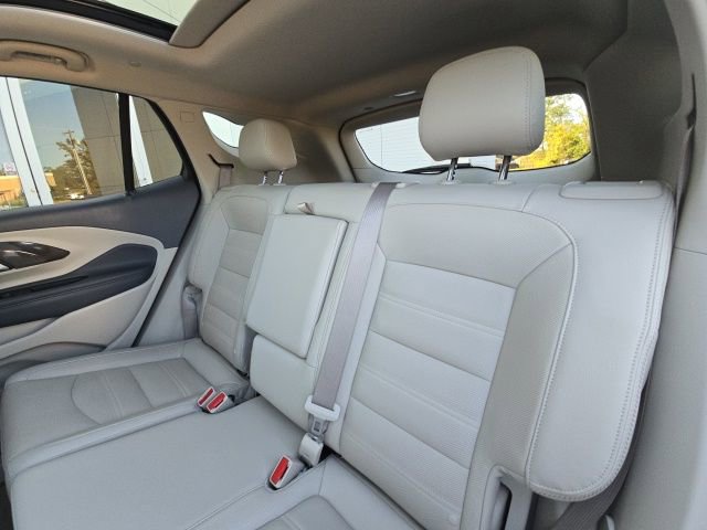 Used 2023 GMC Terrain Denali image 15