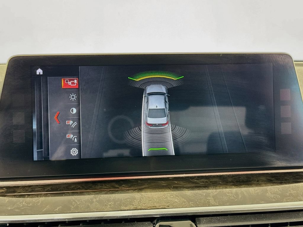Used 2017 BMW 530i xDrive AWD/4WD image 35