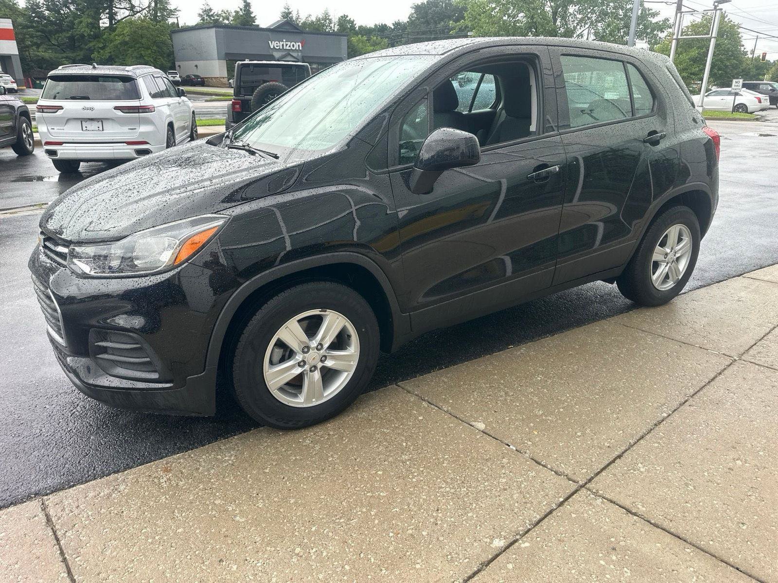 Used 2020 Chevrolet Trax LS FWD image 5