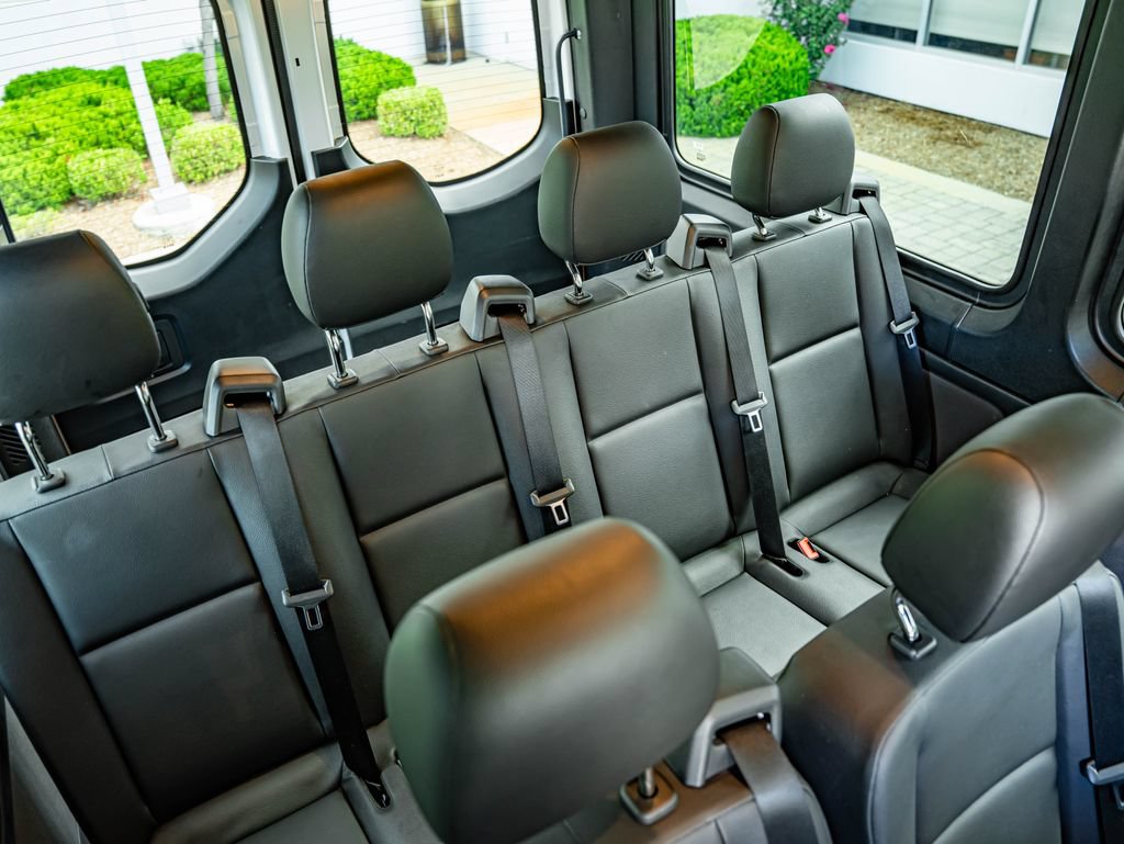 Used 2023 Mercedes-Benz Sprinter 2500 image 41