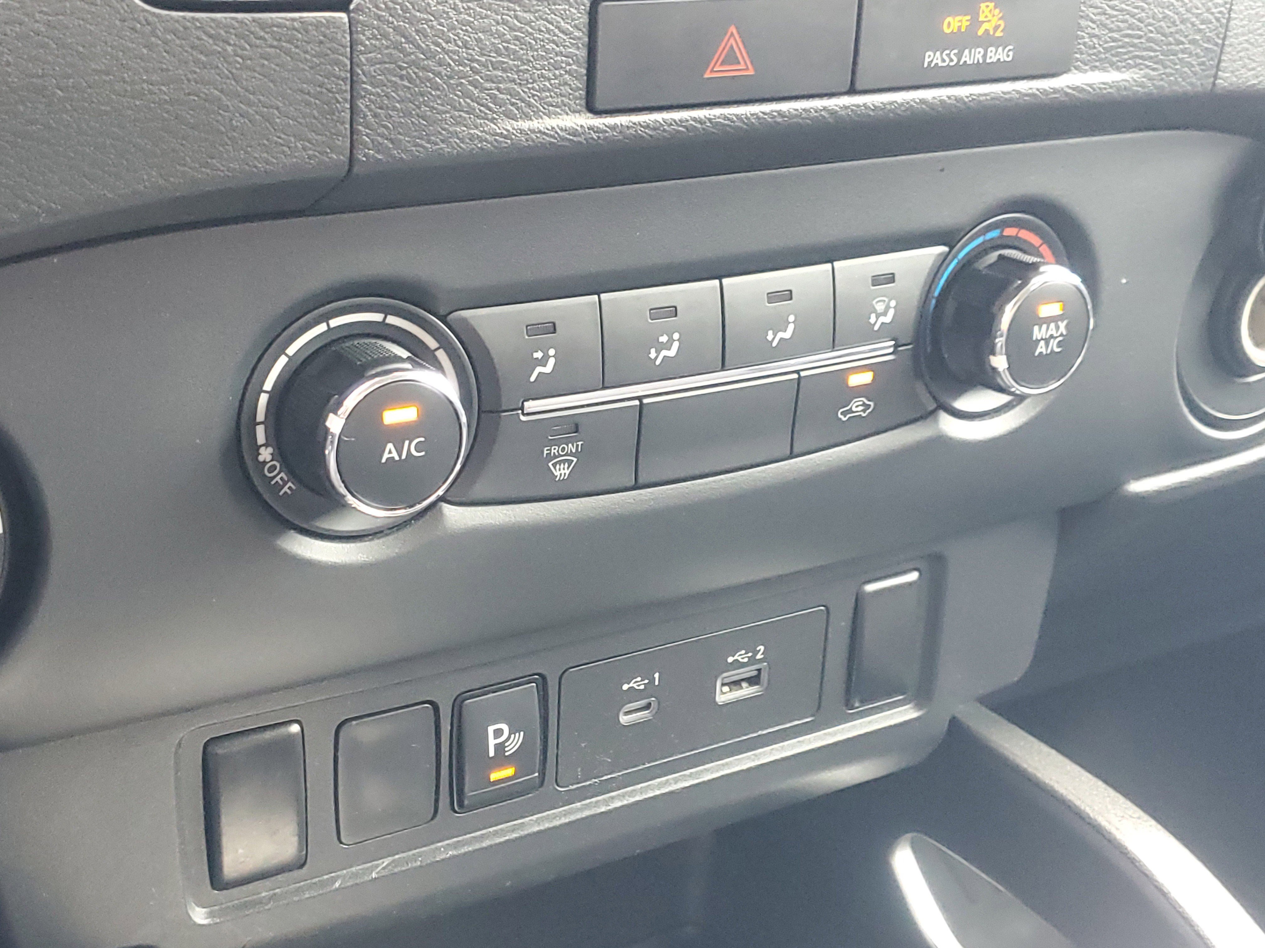 Used 2022 Nissan Frontier SV w/ Technology Package image 27