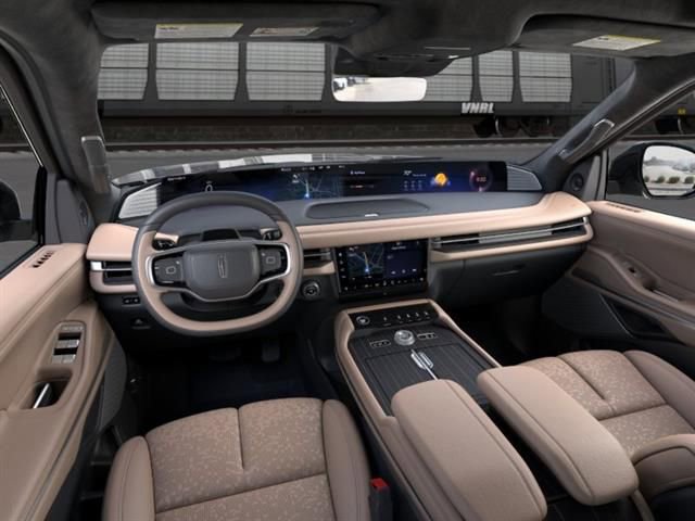 New 2026 Lincoln Navigator Black Label AWD/4WD image 9