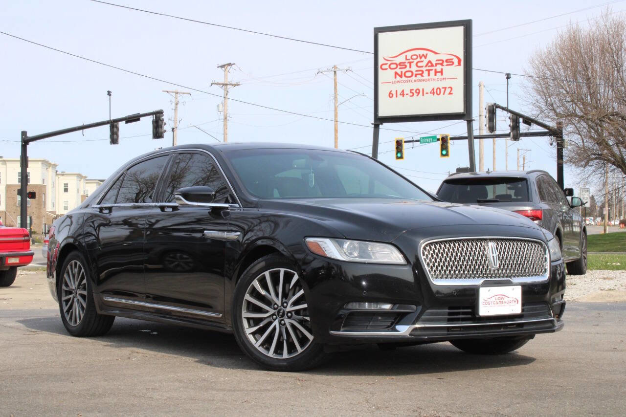 Used 2017 Lincoln Continental Select image 1