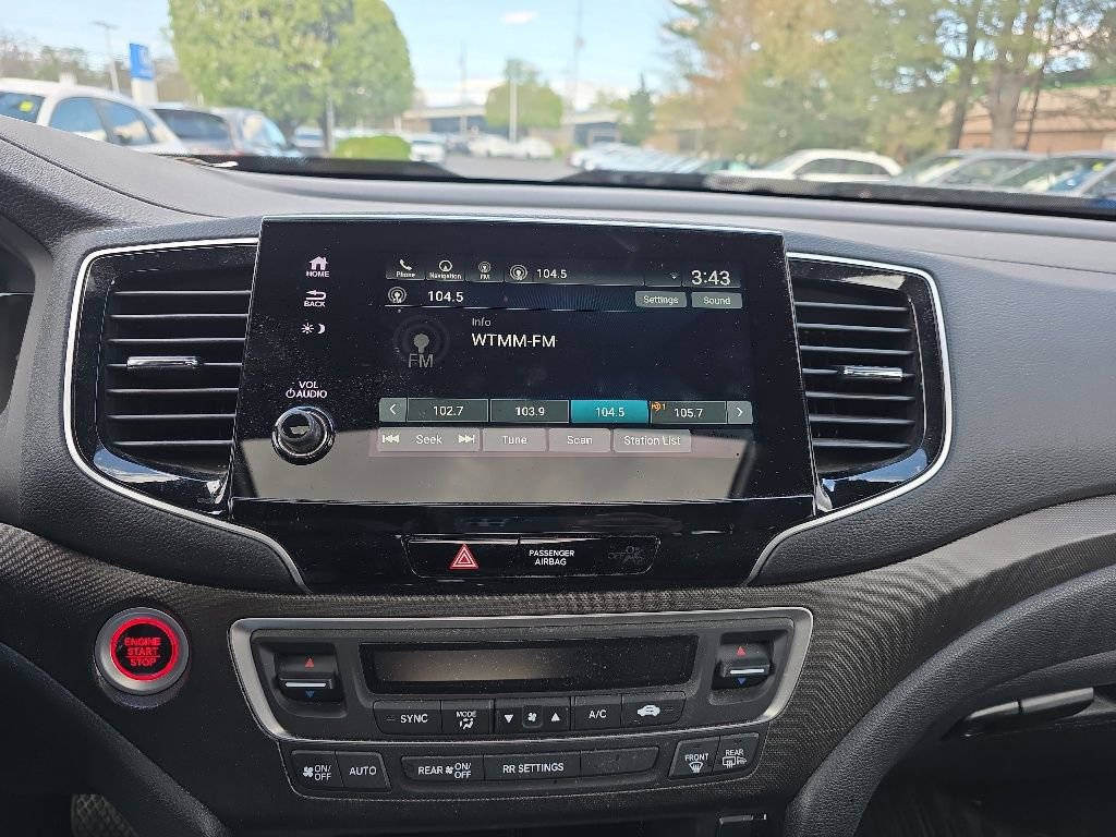 Used 2023 Honda Passport TrailSport image 15
