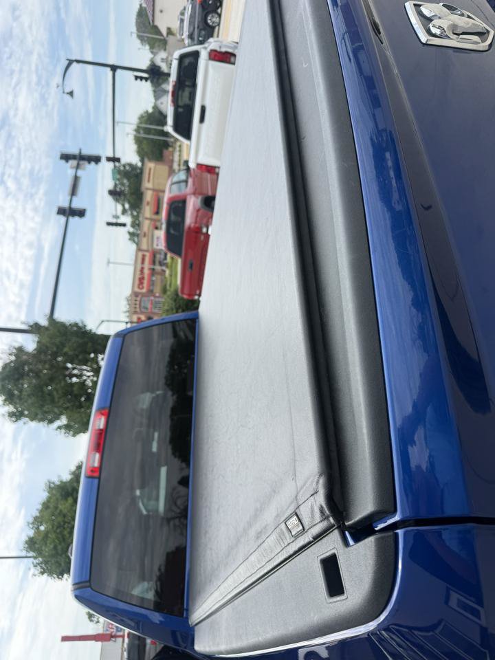 Used 2017 RAM 1500 Express AWD/4WD image 19