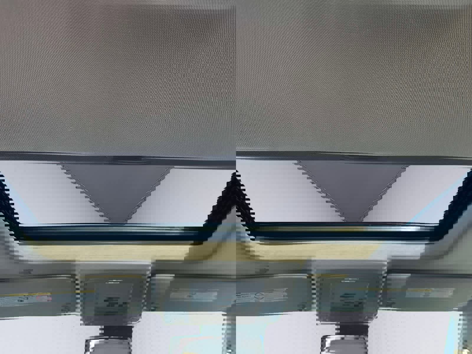 Used 2017 GMC Sierra 2500 Denali w/ Suspension Package, Off-Road image 17