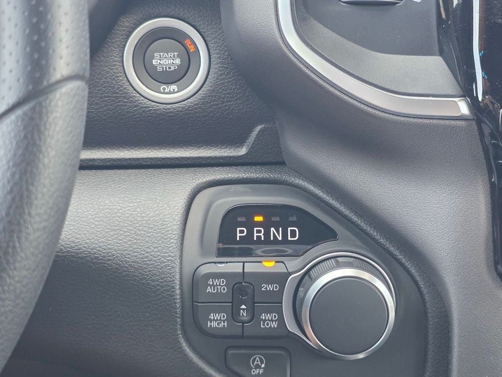 New 2026 RAM 1500 Big Horn w/ Night Edition AWD/4WD image 18