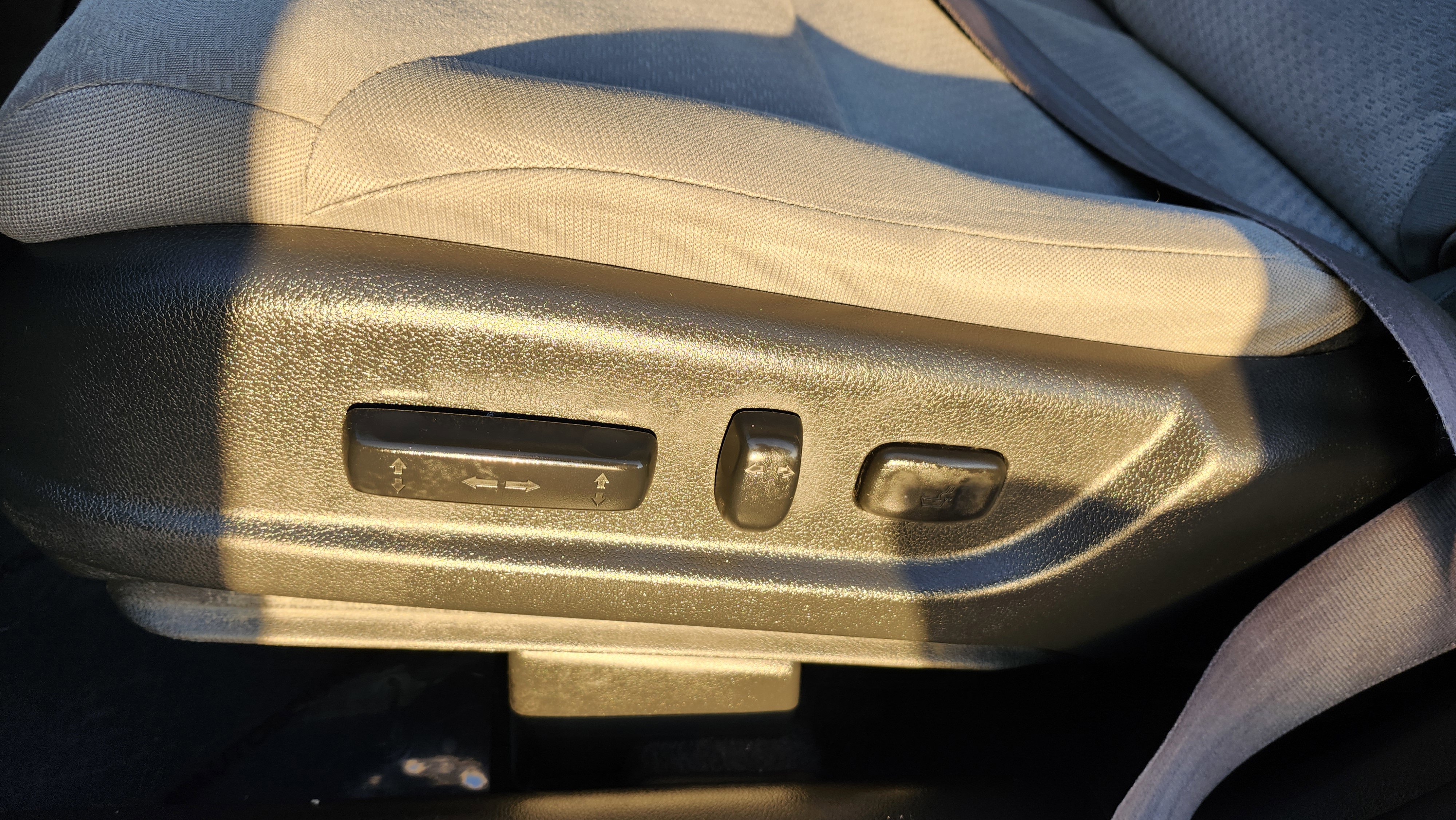 Used 2016 Honda CR-V EX image 23