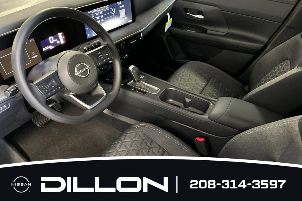 New 2026 Nissan Kicks SV w/ Interior Electronics Package AWD/4WD image 4