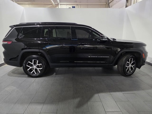 Used 2024 Jeep Grand Cherokee L Limited image 6