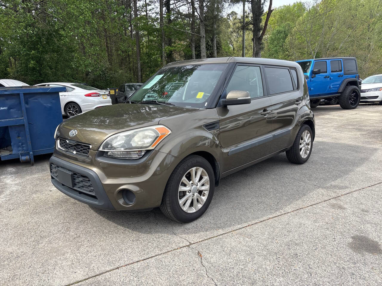 Used 2013 Kia Soul + w/ Eco Pkg image 2