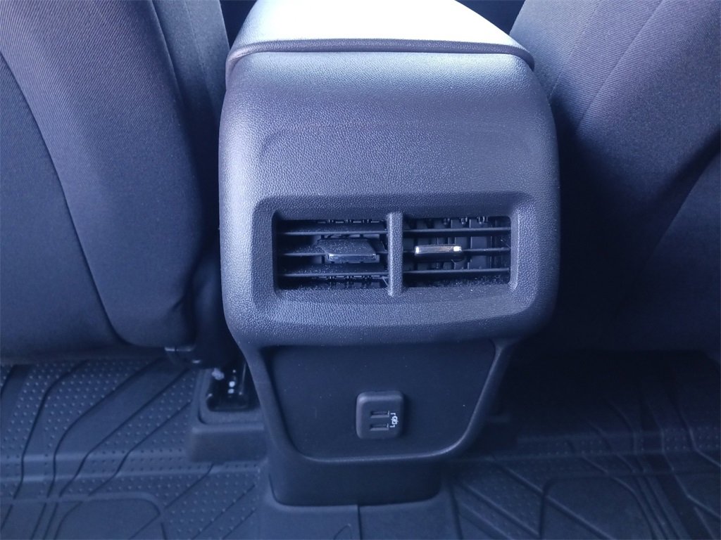 Used 2024 Chevrolet Equinox LT w/ LPO, Floor Liner Package image 22