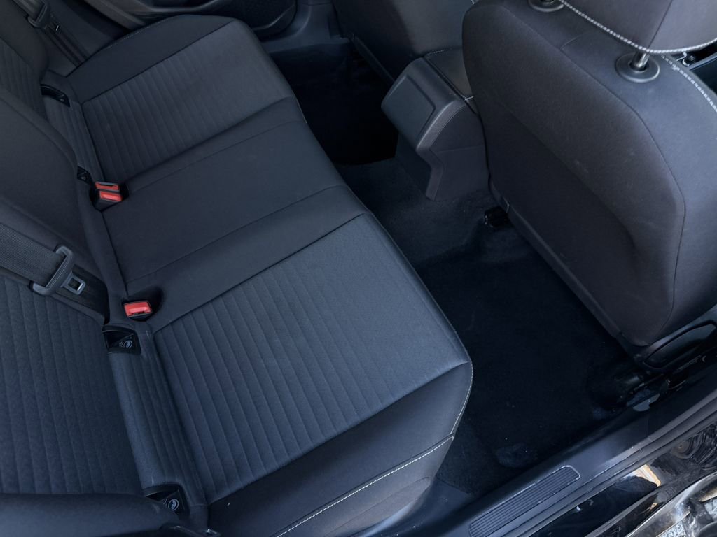 Used 2025 Volkswagen Jetta S image 25