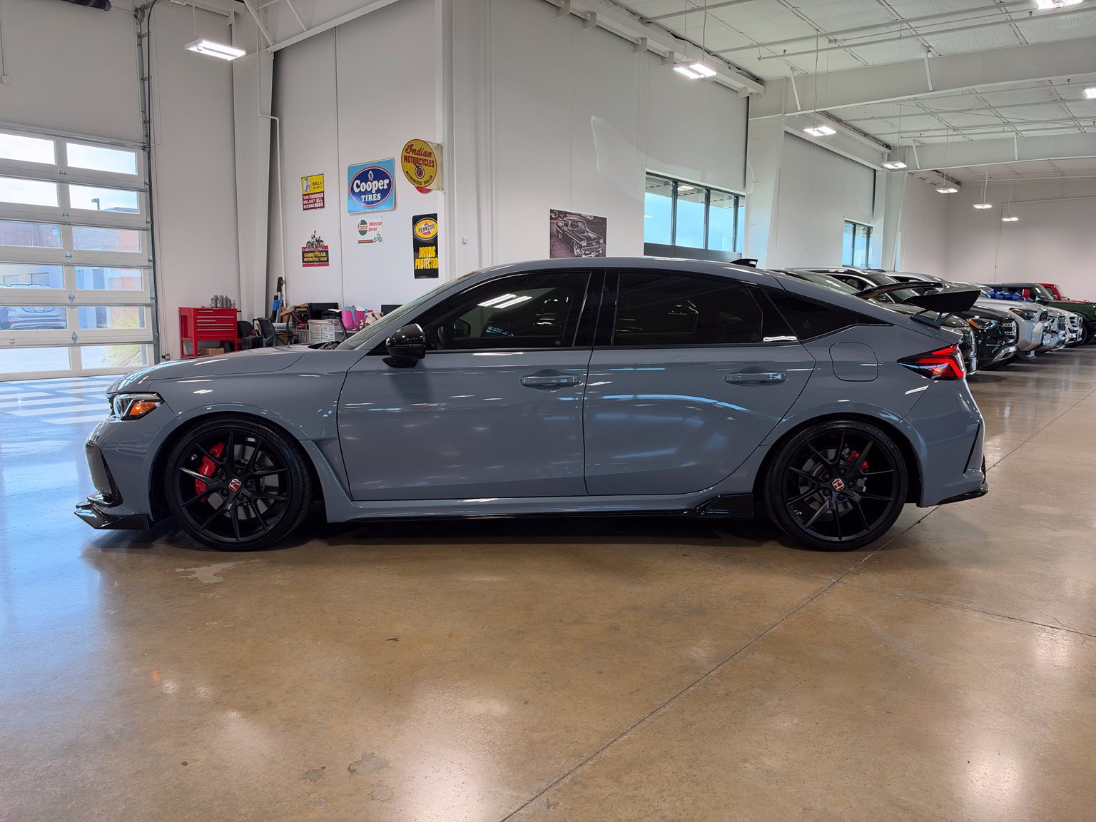 Used 2023 Honda Civic Type R image 5