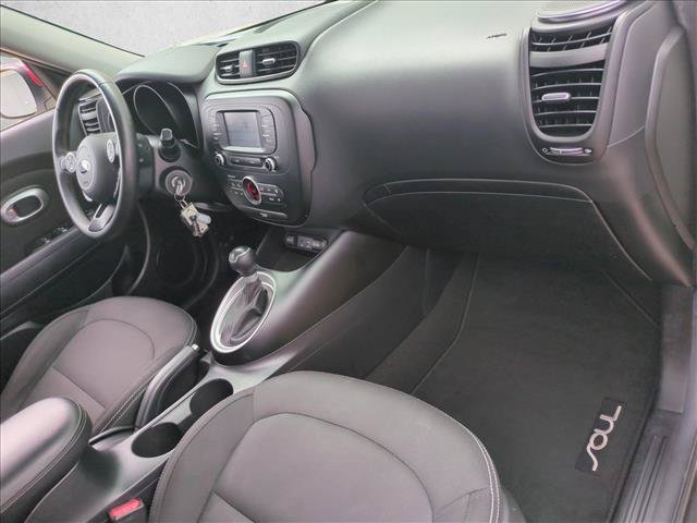 Used 2017 Kia Soul + w/ Designer's Package FWD image 20