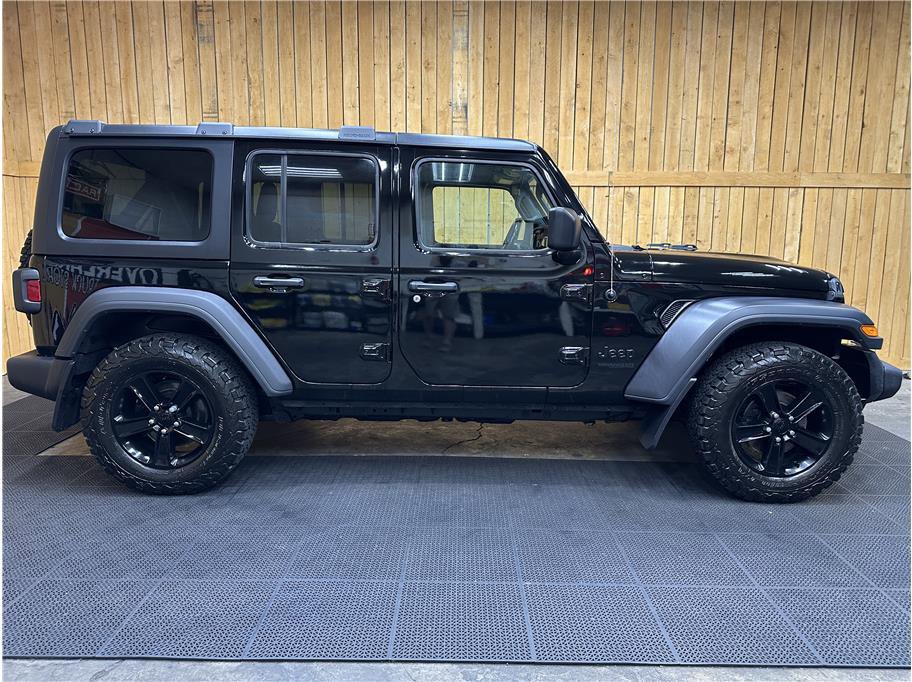 Used 2020 Jeep Wrangler Unlimited Sport image 1