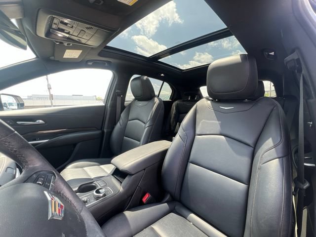 Used 2023 Cadillac XT4 Sport w/ Cold Weather Package AWD/4WD image 21