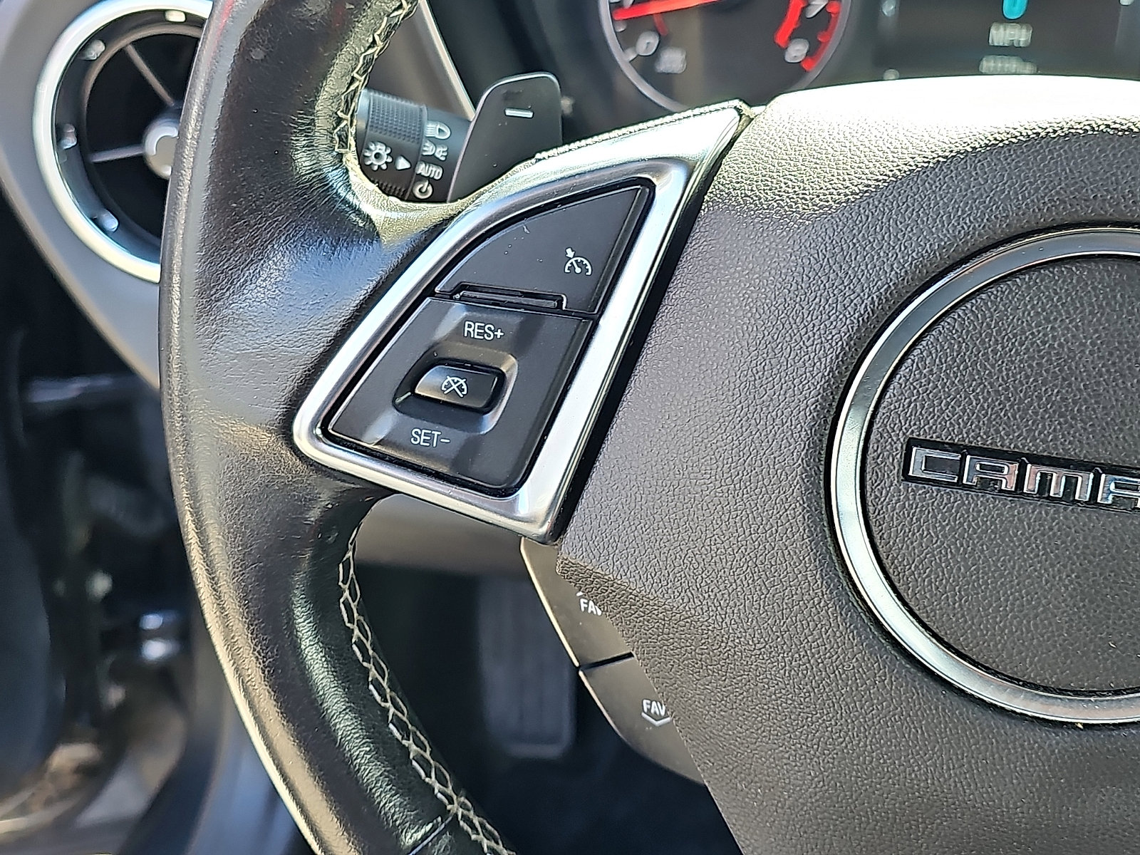 Used 2018 Chevrolet Camaro LT w/ RS Package image 20