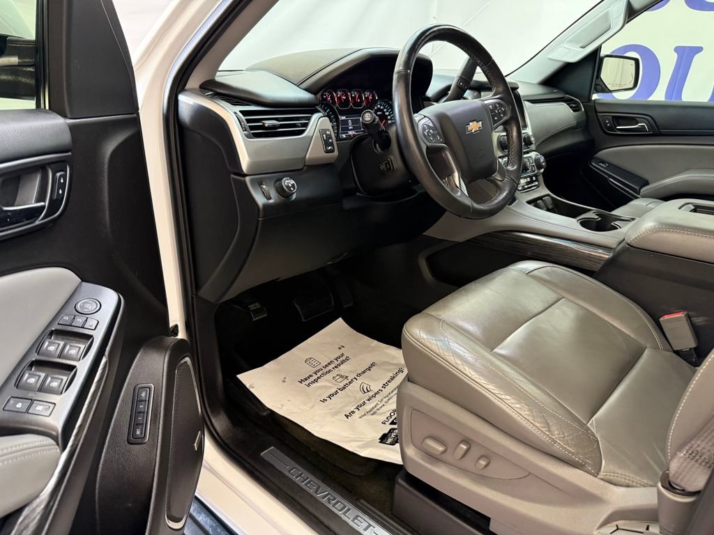 Used 2016 Chevrolet Tahoe LT w/ Luxury Package image 10