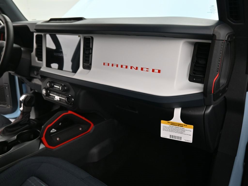 New 2025 Ford Bronco Heritage Edition image 24