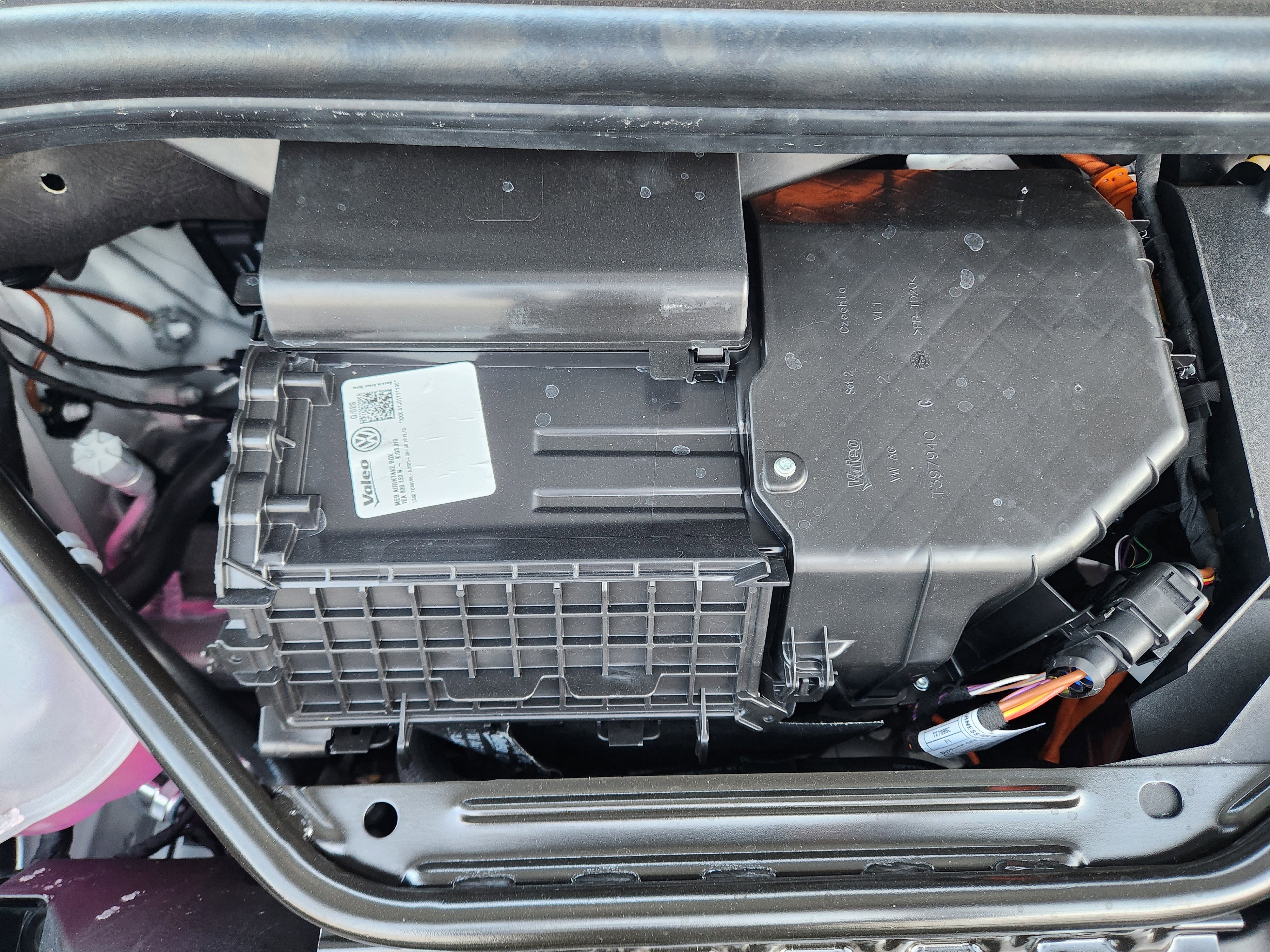 New 2026 Volkswagen ID.4 Pro S Plus image 24