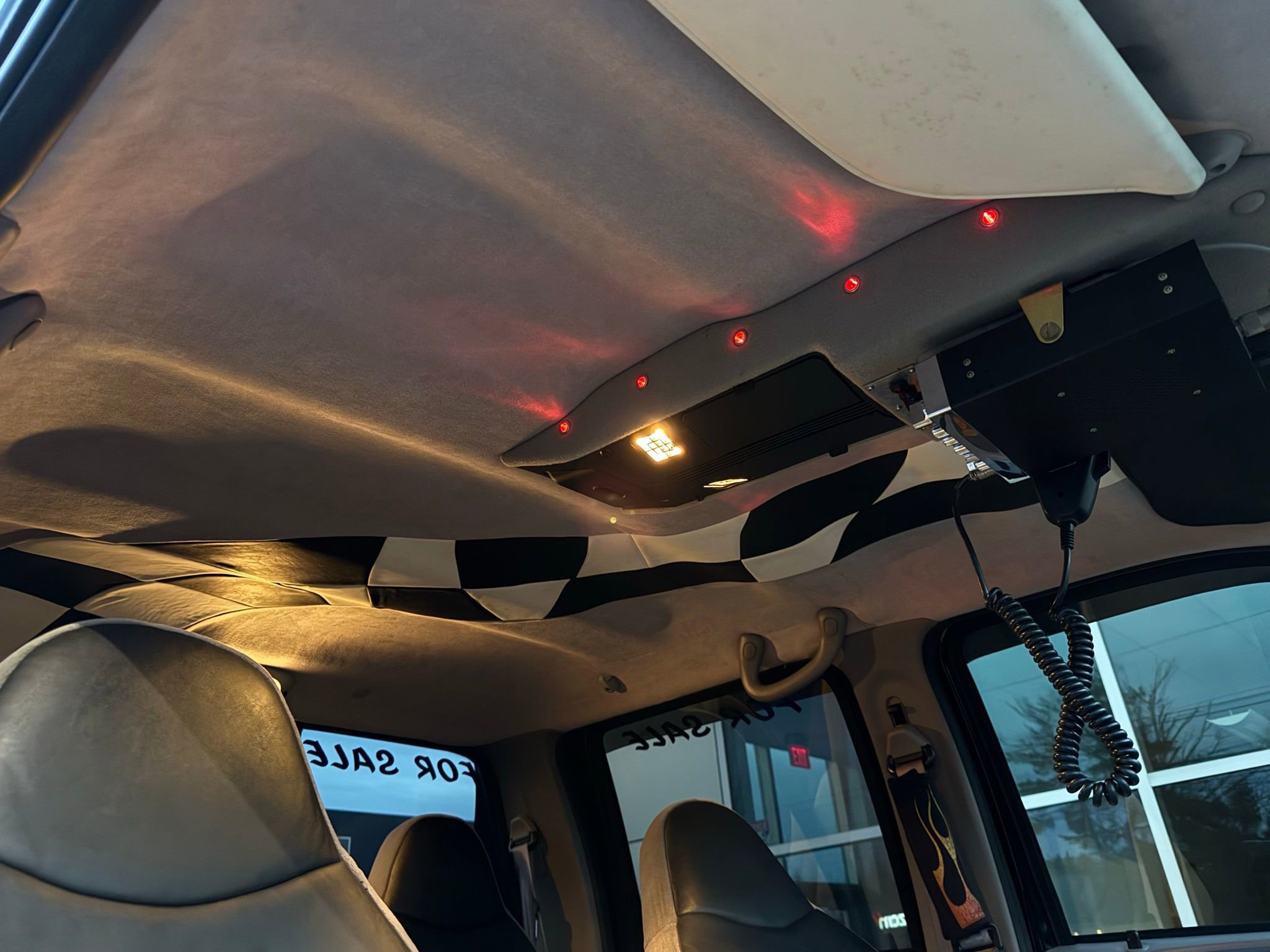 Used 1999 Ford F350 4x4 Crew Cab DRW Super Duty image 23