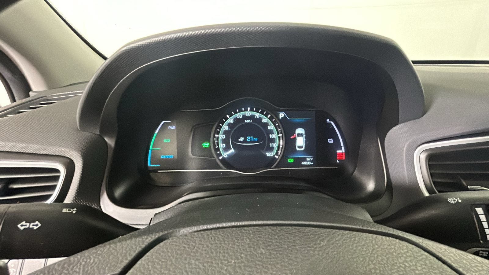 Used 2019 Hyundai Ioniq Electric FWD image 21