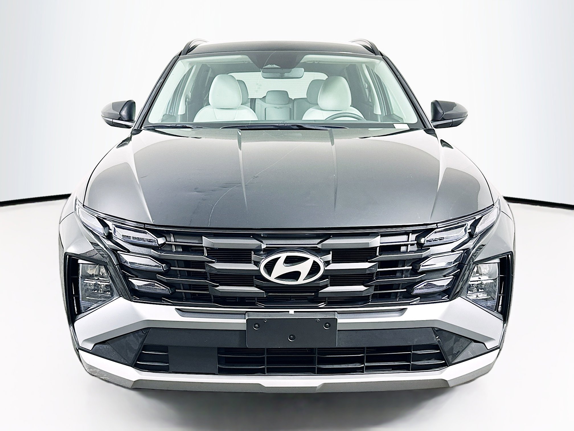 Used 2025 Hyundai Tucson SEL image 2