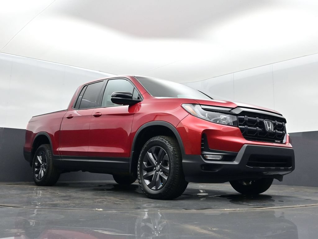 Used 2025 Honda Ridgeline Sport image 10
