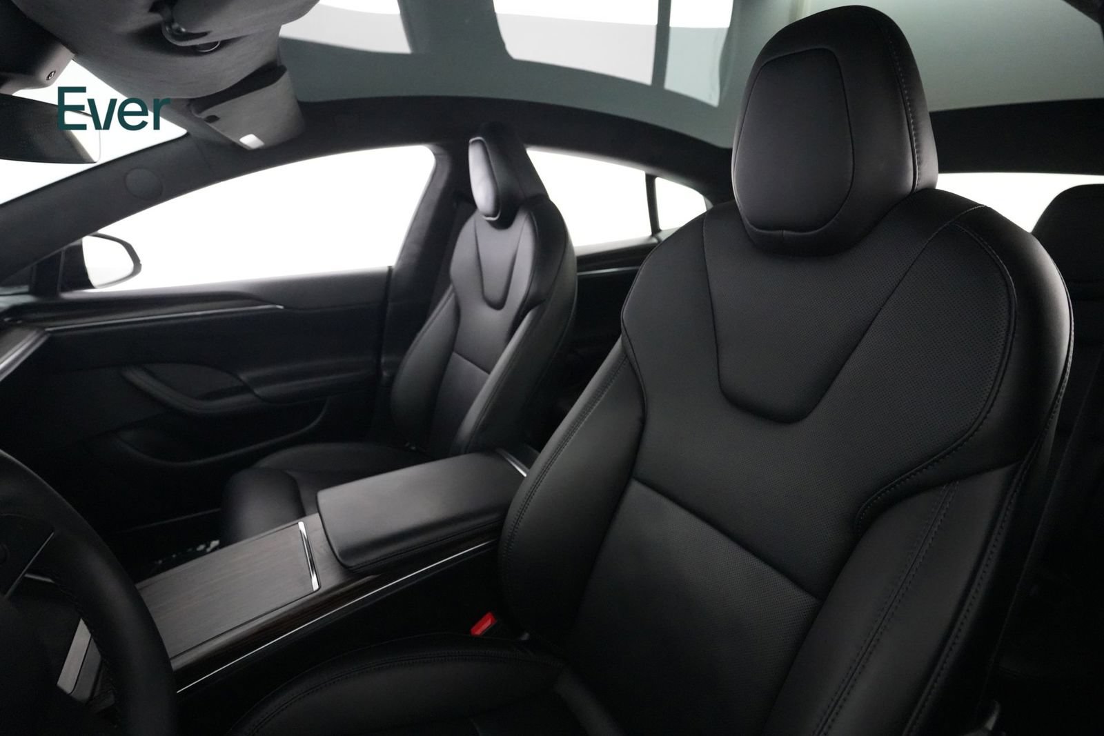 Used 2024 Tesla Model S AWD/4WD image 4