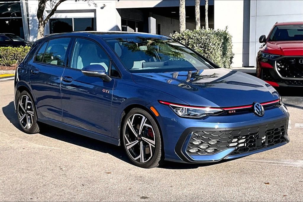 New 2026 Volkswagen GTI SE image 2