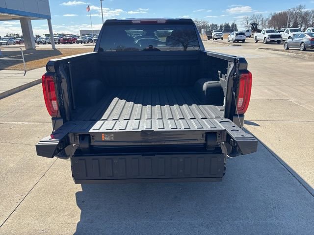 Used 2024 GMC Sierra 1500 SLT AWD/4WD image 21
