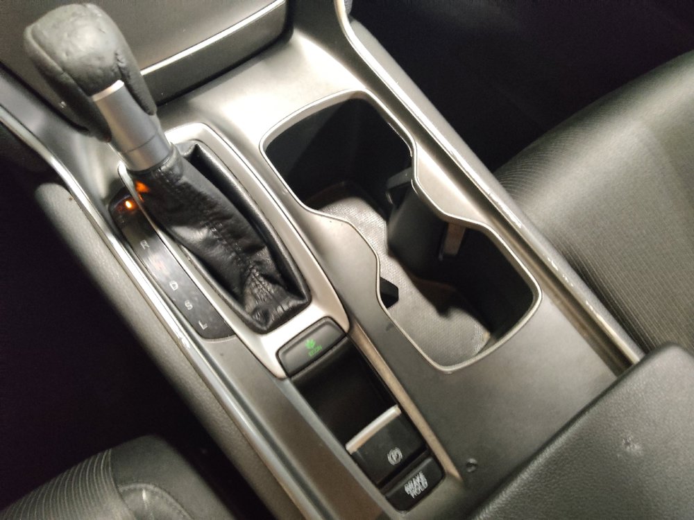 Used 2019 Honda Accord LX image 26