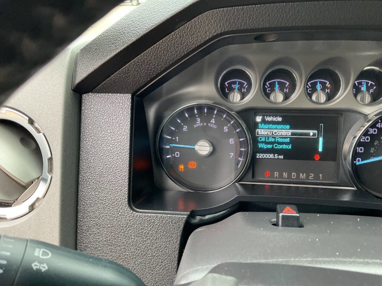 Used 2012 Ford F250 Lariat w/ Chrome Pkg image 18