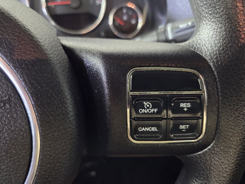 Used 2012 Jeep Wrangler Sport image 17