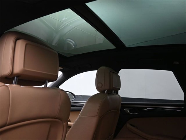 Used 2019 Porsche Macan image 8