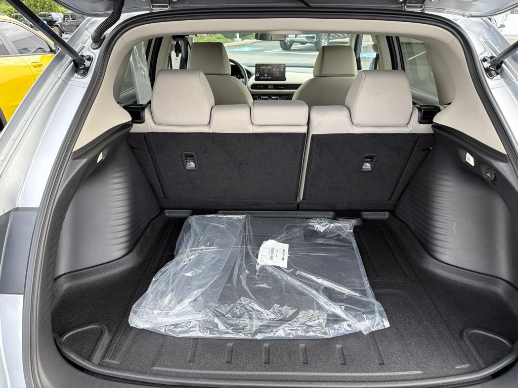 Used 2026 Honda HR-V LX image 26