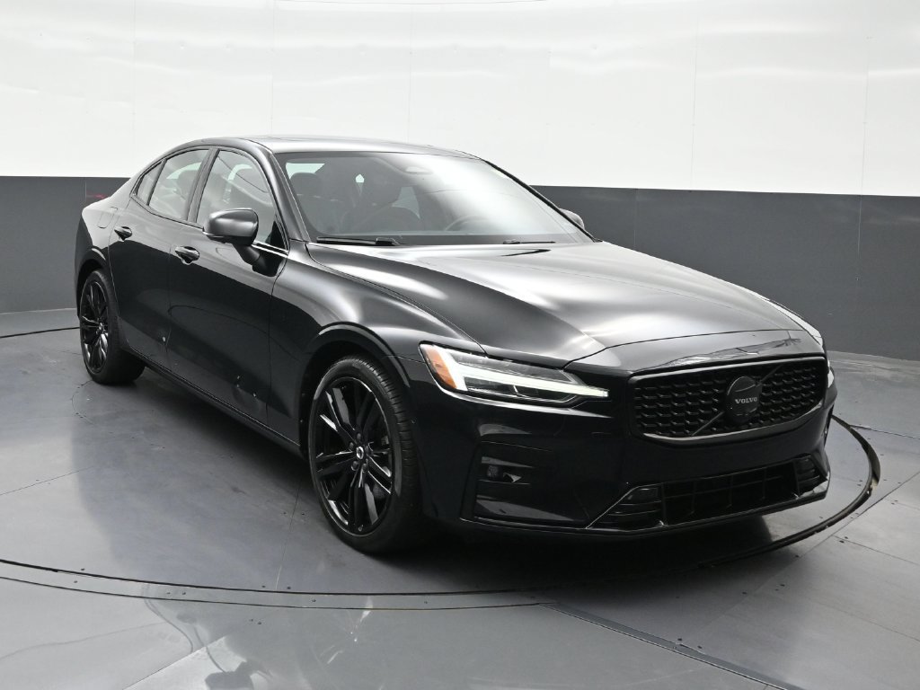 Certified 2024 Volvo S60 B5 Plus FWD image 7