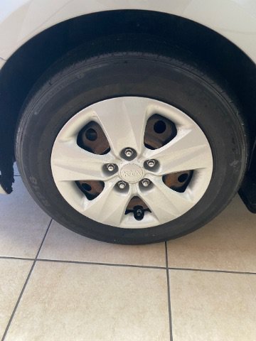 Used 2017 Kia Forte LX FWD image 26