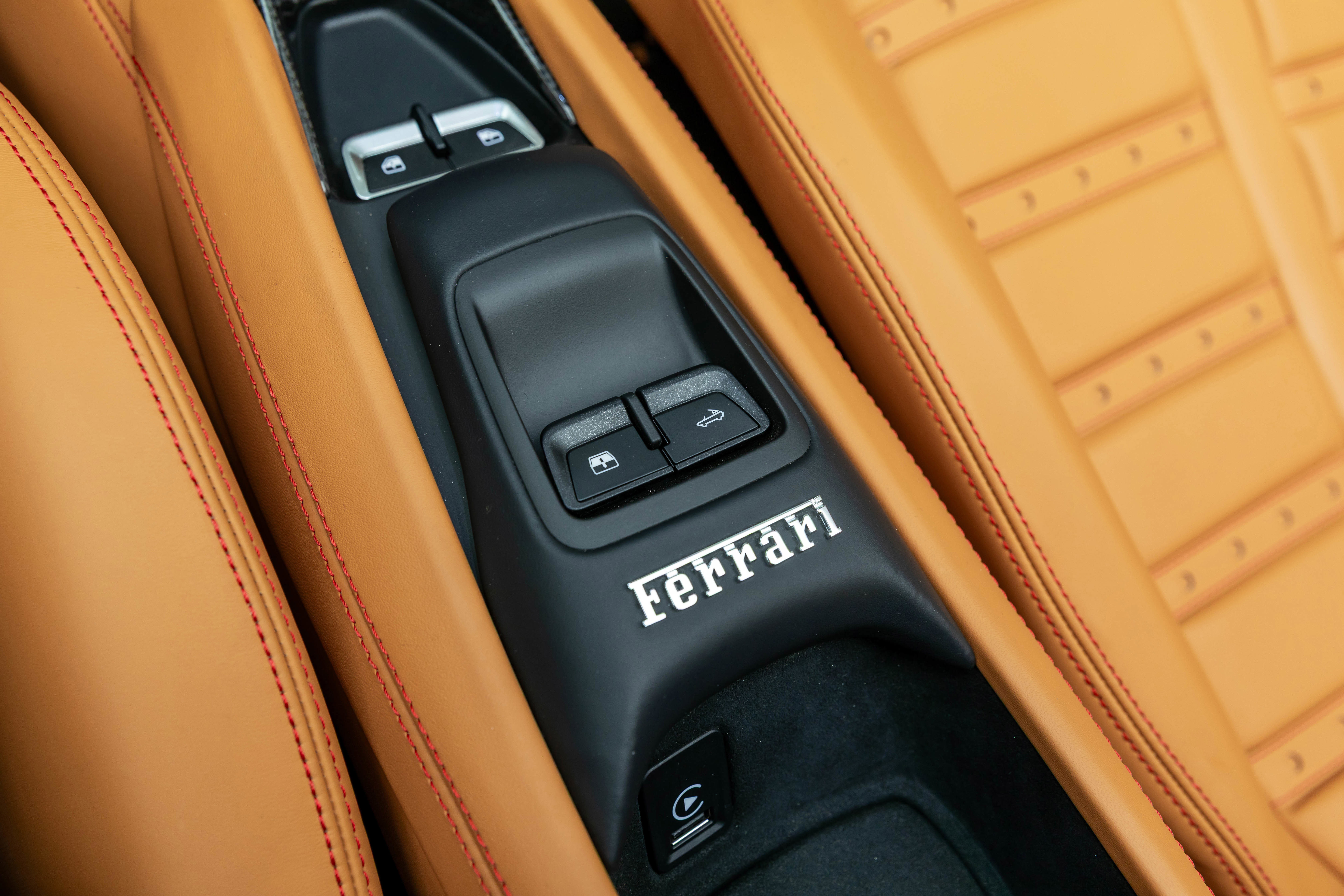 Certified 2022 Ferrari F8 Tributo image 37