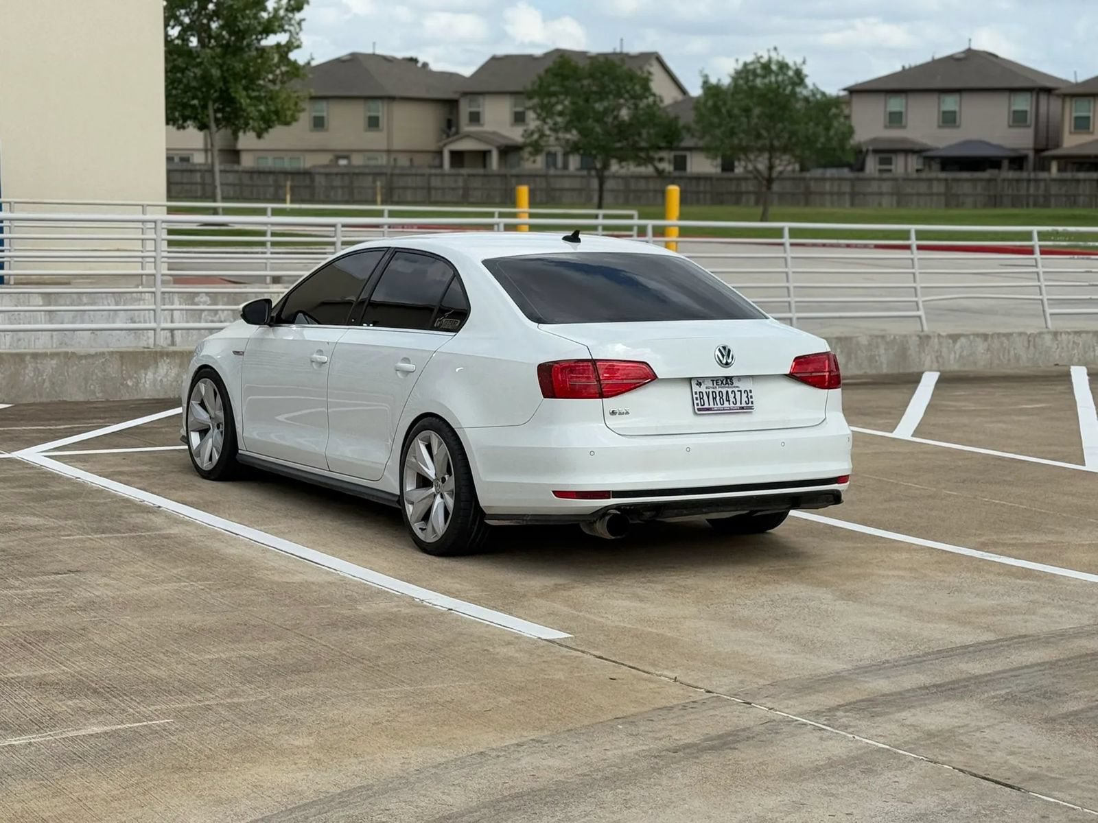 Used 2016 Volkswagen Jetta GLI SEL FWD image 6