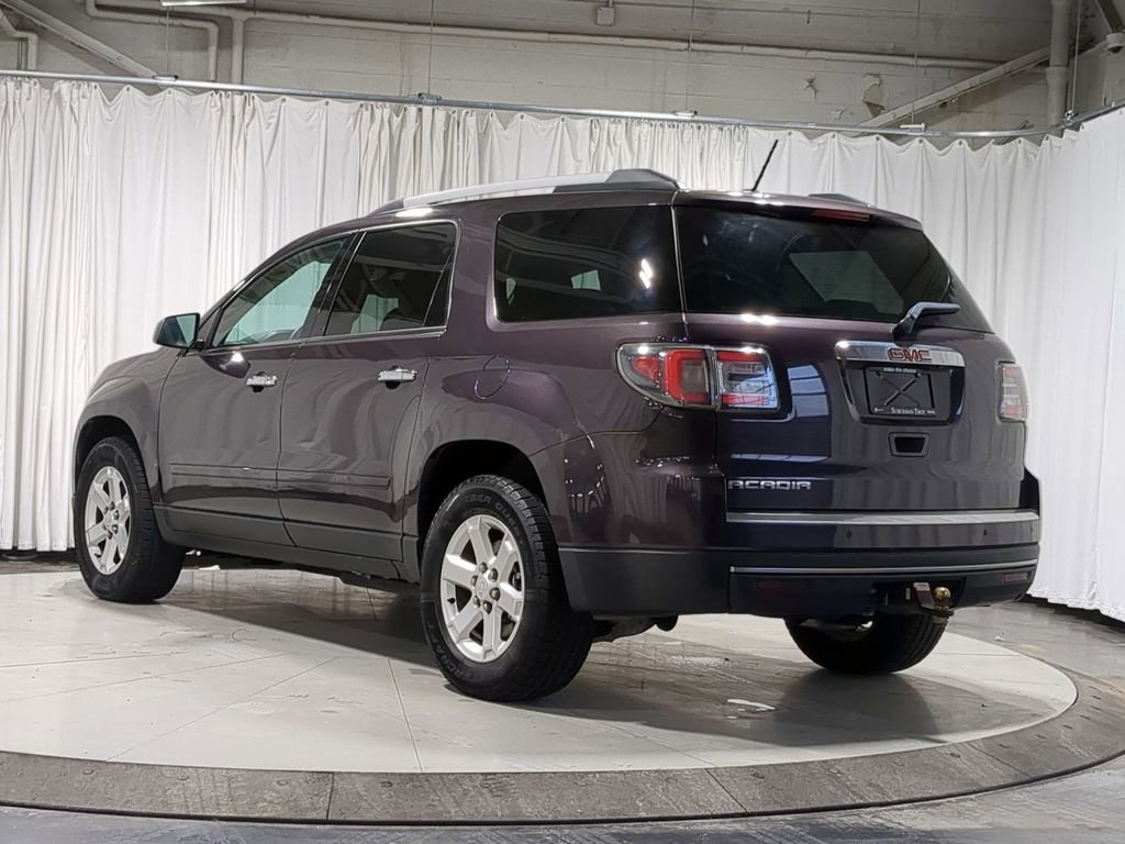 Used 2015 GMC Acadia SLE image 15