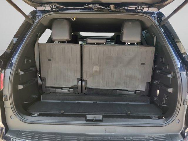 Used 2023 Toyota Sequoia Platinum AWD/4WD image 33