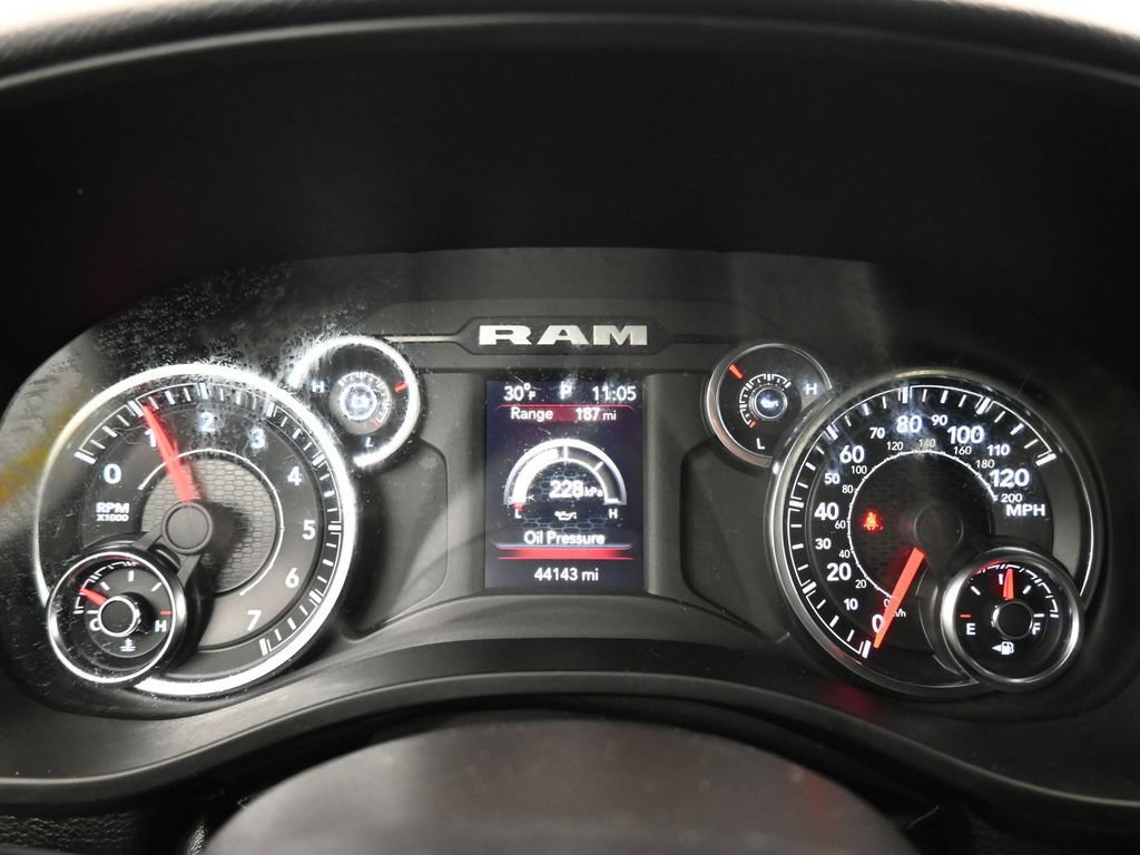 Used 2022 RAM 1500 Big Horn AWD/4WD image 16