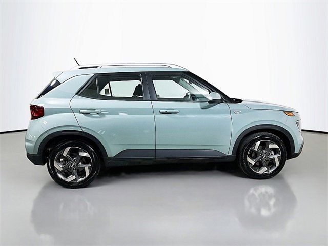 Certified 2025 Hyundai Venue SEL FWD image 8