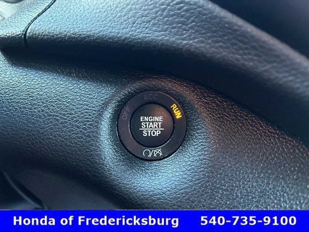 Used 2021 Jeep Cherokee Trailhawk image 16