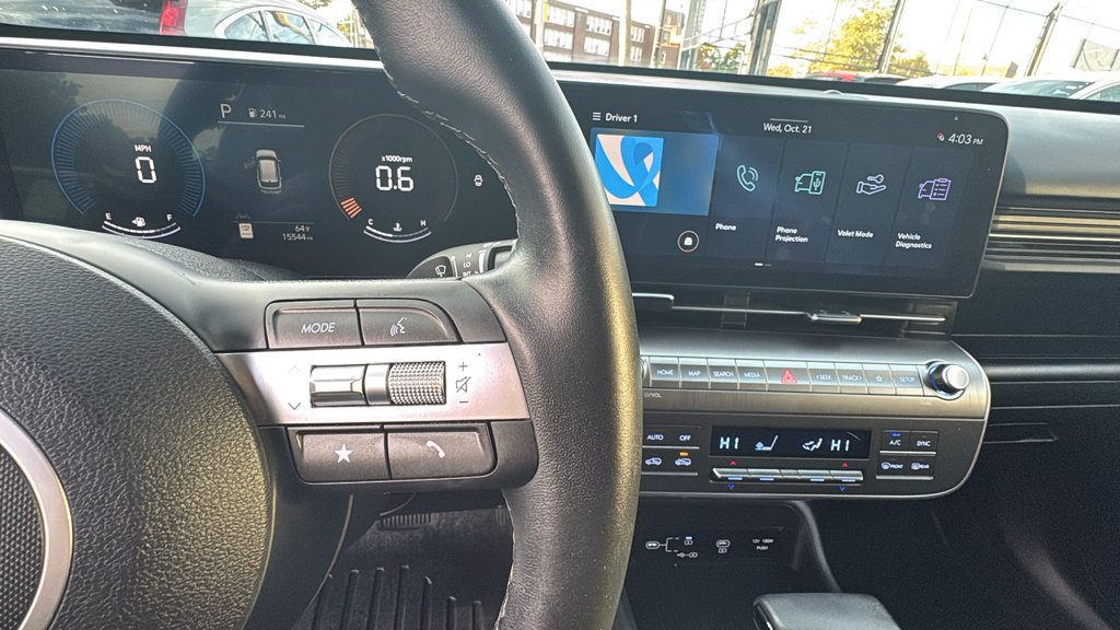 Used 2024 Hyundai Kona SEL AWD/4WD image 17