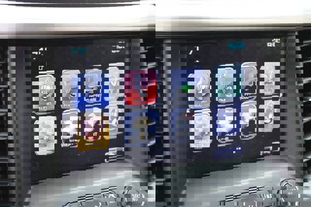 Used 2019 GMC Acadia Denali w/ Technology Package image 11