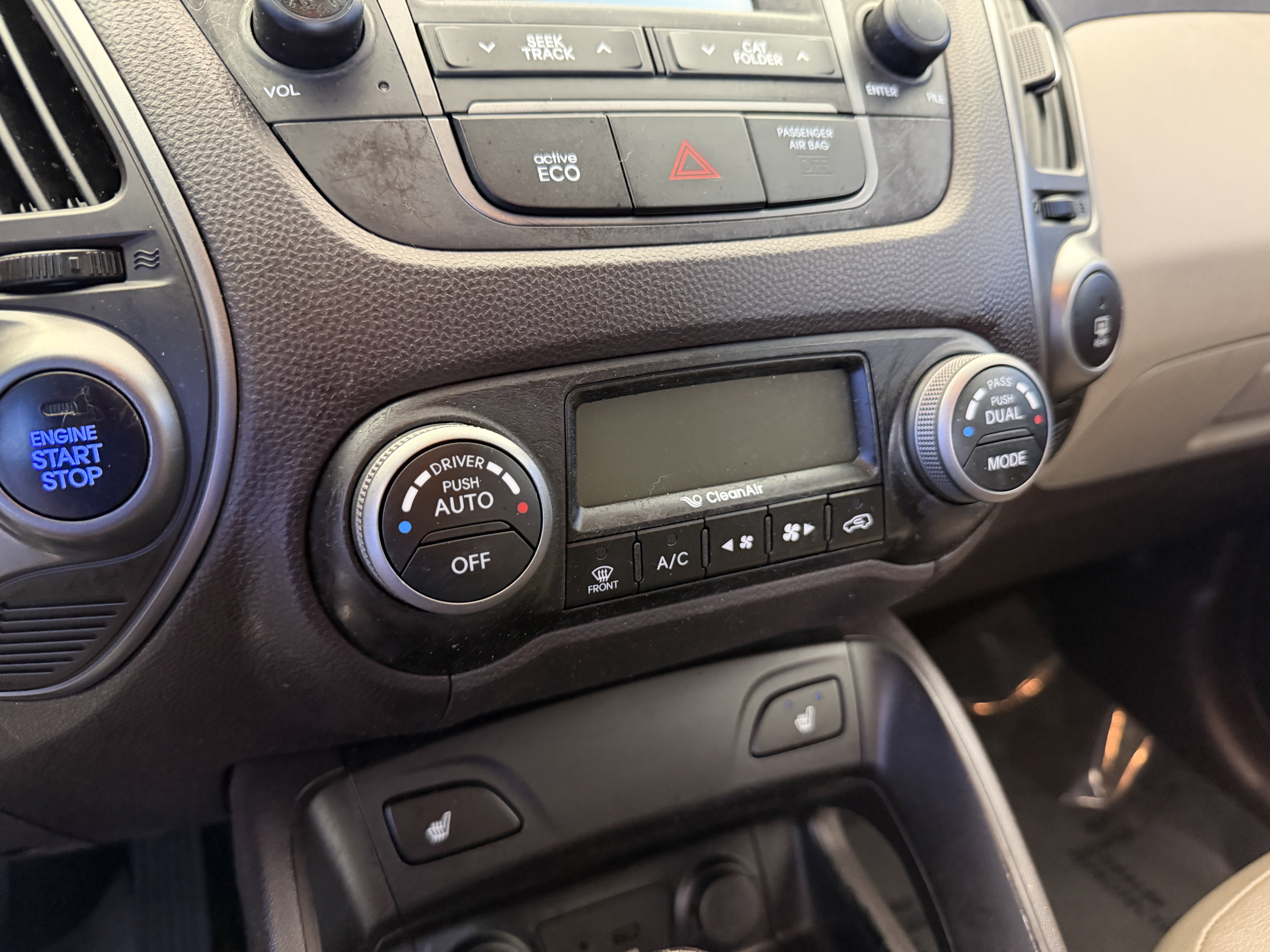 Used 2014 Hyundai Tucson Limited AWD/4WD image 23