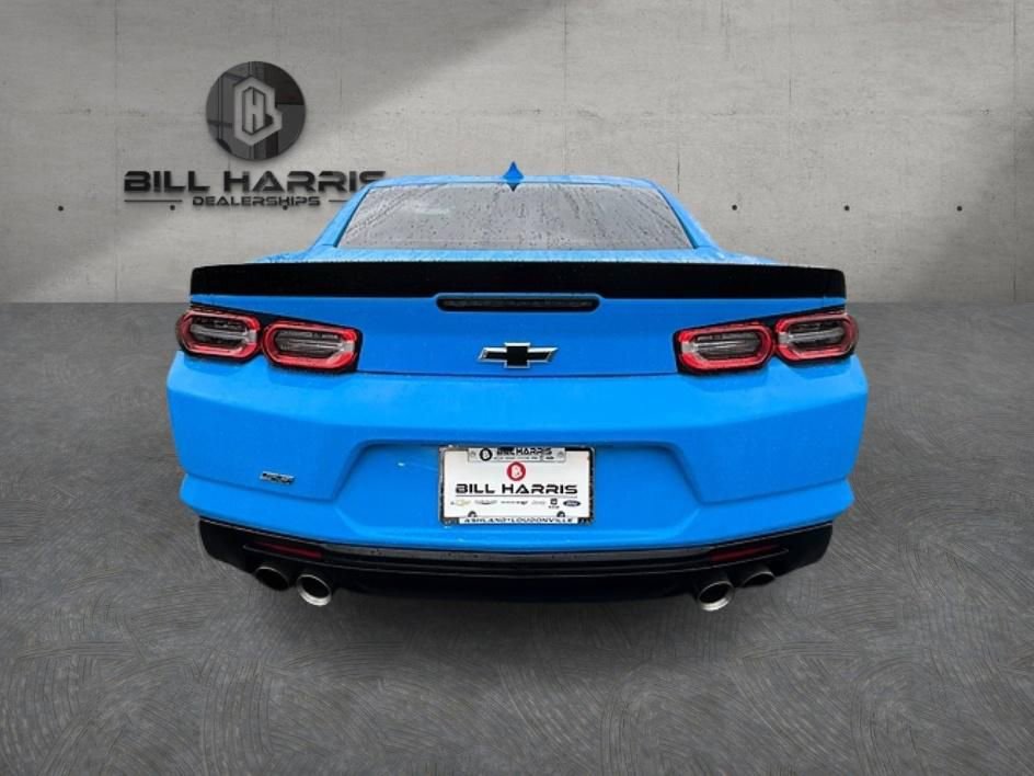 Used 2022 Chevrolet Camaro SS RWD image 7